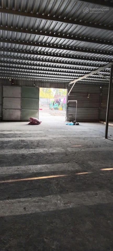 Cho thuê kho 1000m2 tại xã tân nhựt, bình chánh, giá 22 triệu/tháng