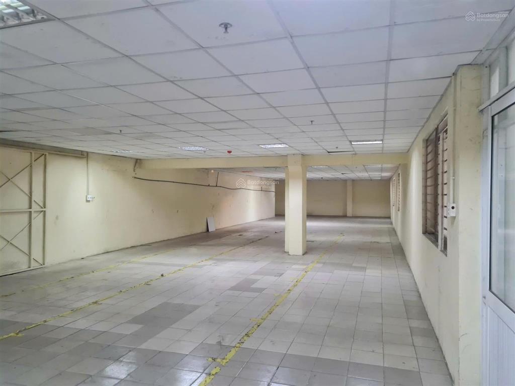 Cho thuê kho, nhà xưởng 3000m2 tại kcn tân bình, giá thỏa thuận.