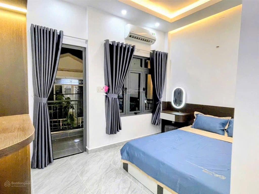 Bán nhà mới hoàn thiện vô ở liền quận 7