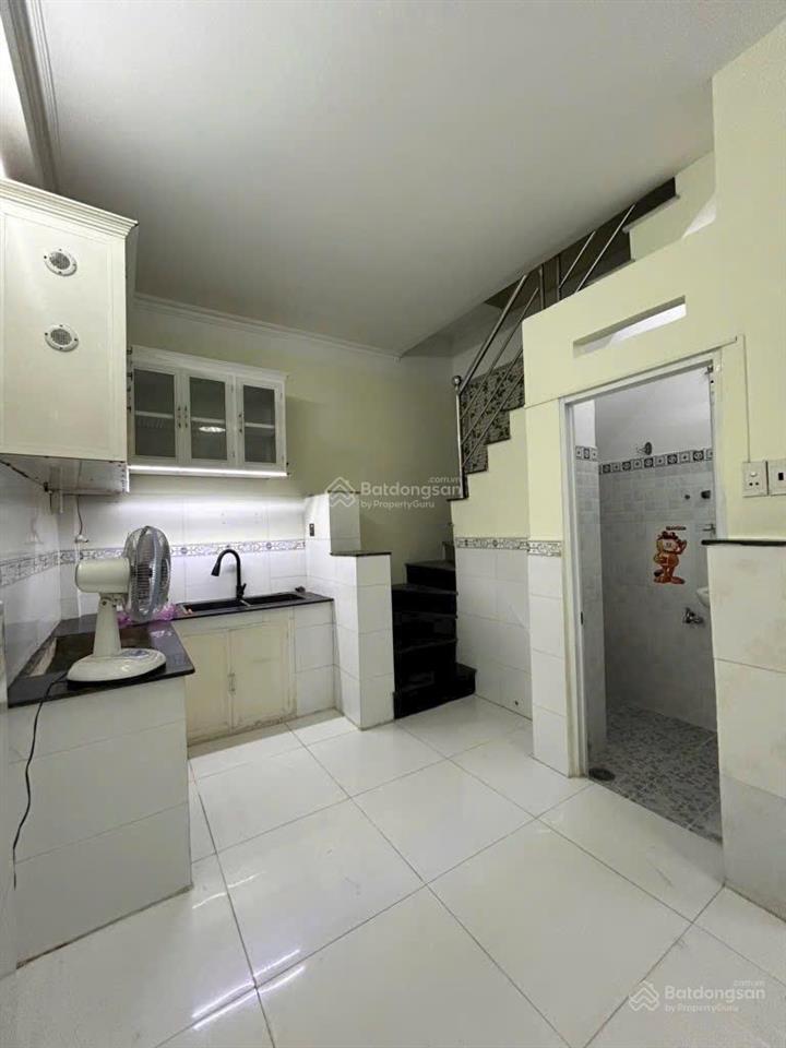 Bán nhà hẻm 373 trần xuân soạn quận 7