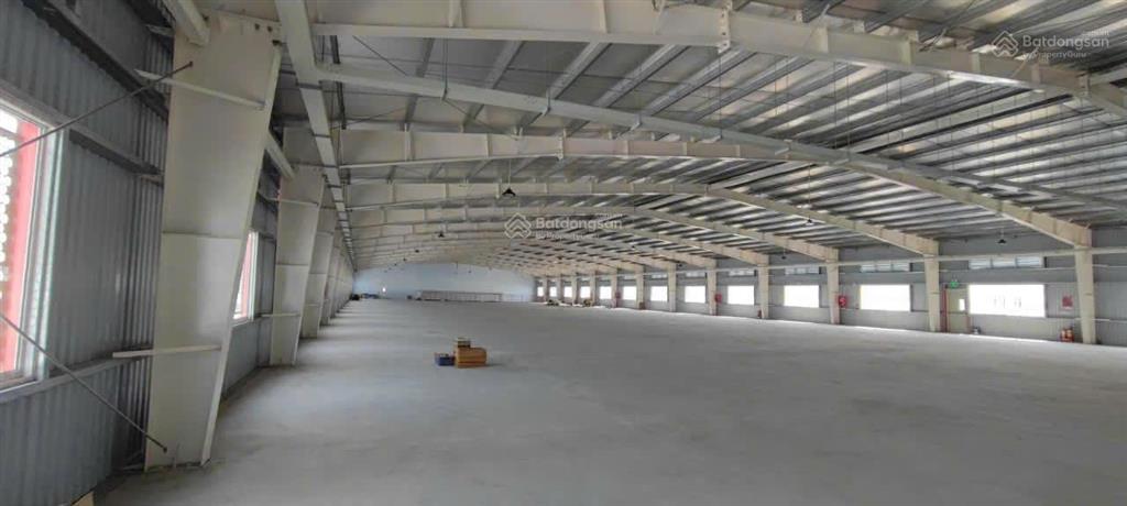 Cho thuê kho xưởng kcn thuận đạo, long an  diện tích 2.600m²