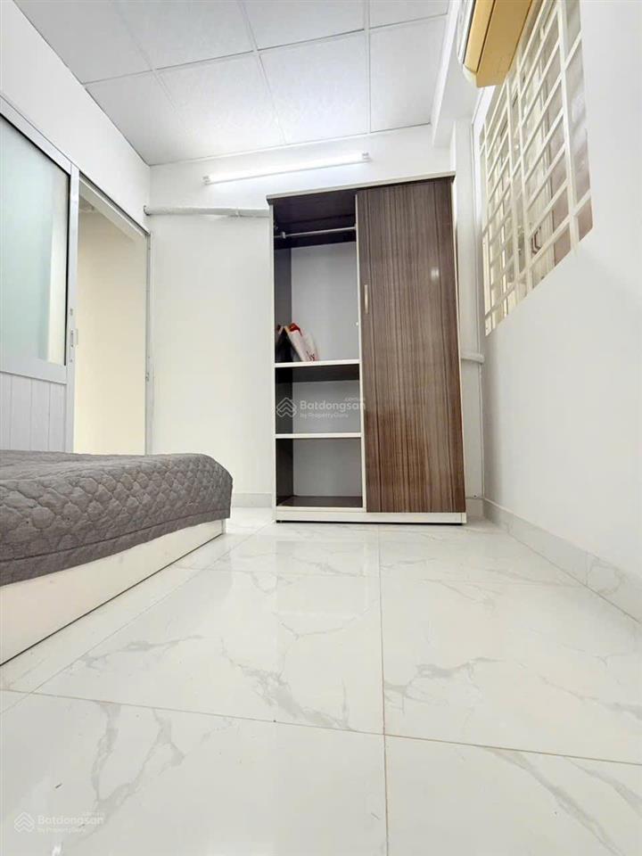 Cần bán nhà sổ riêng hẻm 30 lâm văn bền quận 7