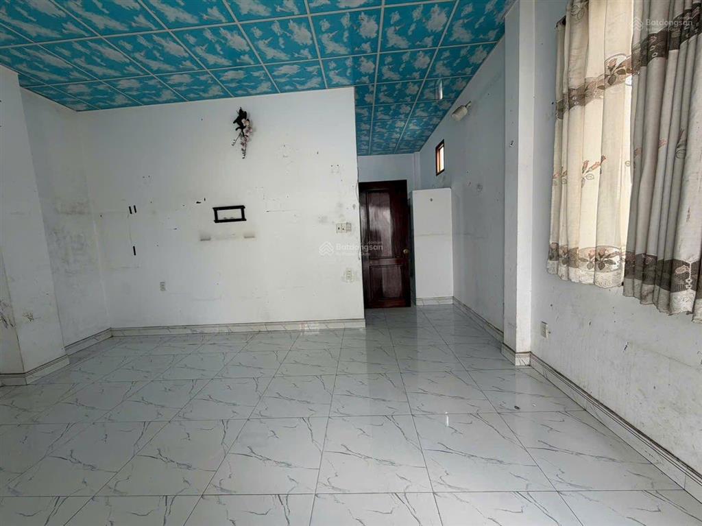 Bán nhà riêng hẻm 85, trần xuân soạn, 5,65 tỷ, 55m2, 3pn, 4wc, đẹp, nhiều tiện ích