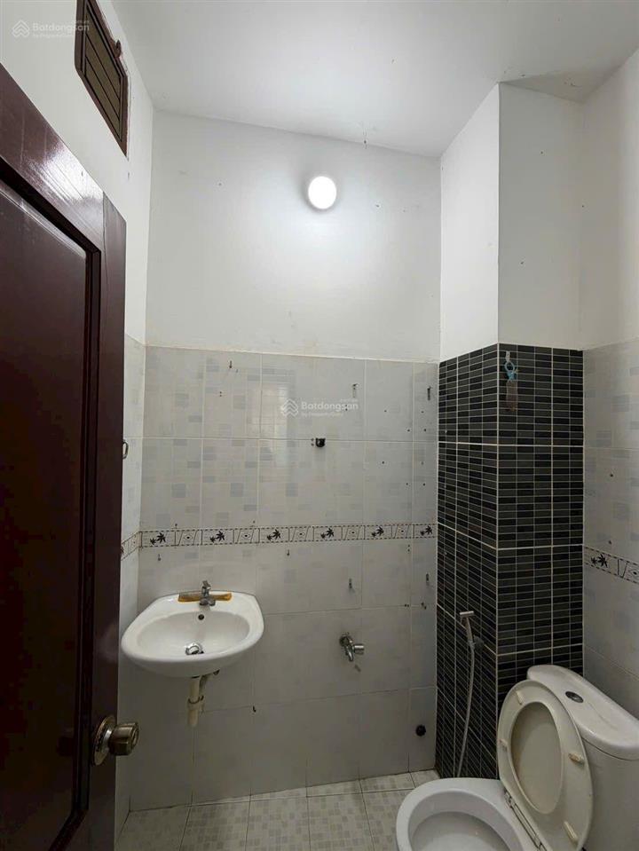 Bán nhà riêng hẻm 85, trần xuân soạn, 5,65 tỷ, 55m2, 3pn, 4wc, đẹp, nhiều tiện ích