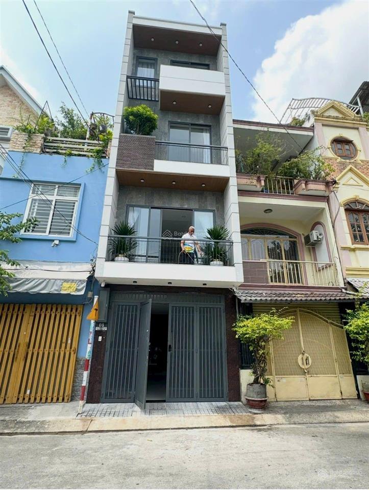 Nhà bán mặt tiền đường số khu cư xá ngân hàng . vị trí thuận lợi kinh doanh. xe hơi đậu trong nhà