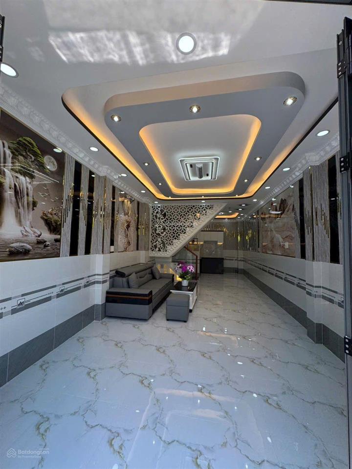 Bán nhà riêng tại 96 đào tông nguyên, 2,3 tỷ, 40m2 đẹp nhiều tiện ích