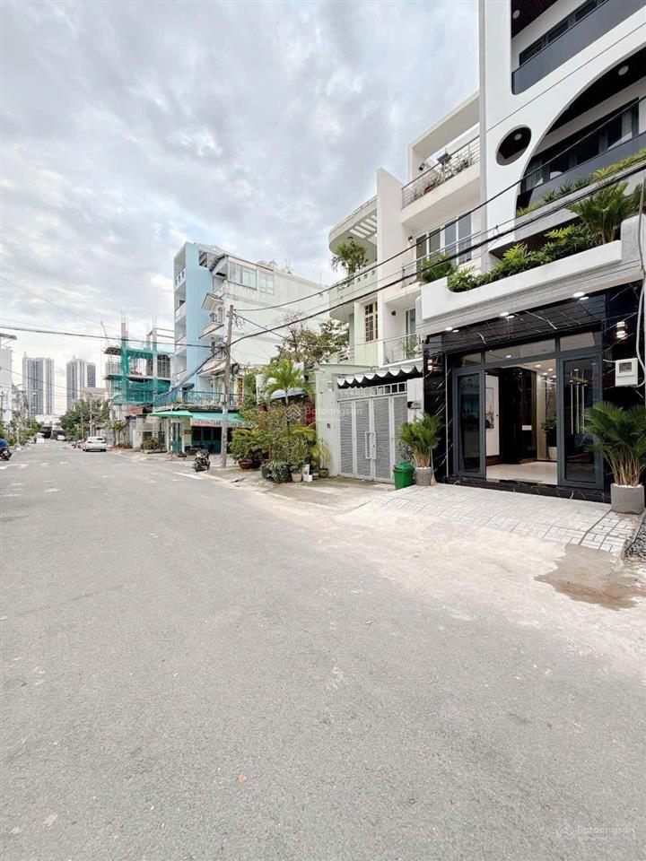 Nhà mặt tiền đường số. đẹp vào ở ngay