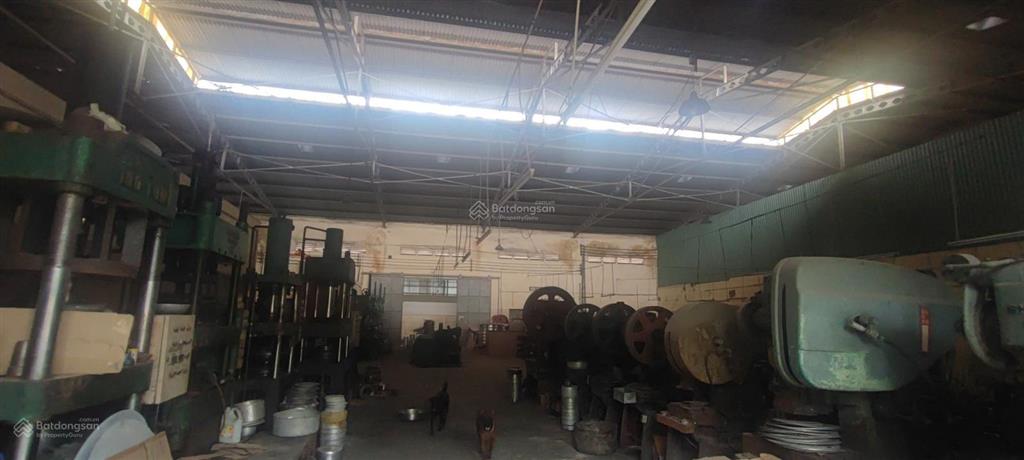 Cho thuê kho xưởng 1100m2 tại quốc lộ 50, phường hưng long tphcm