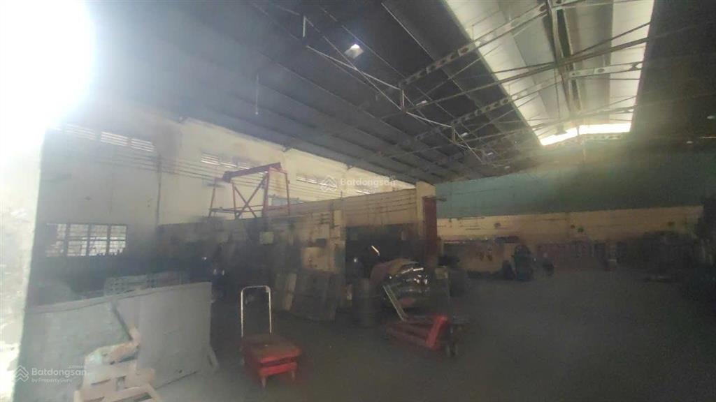 Cho thuê kho xưởng 1100m2 tại quốc lộ 50, phường hưng long tphcm
