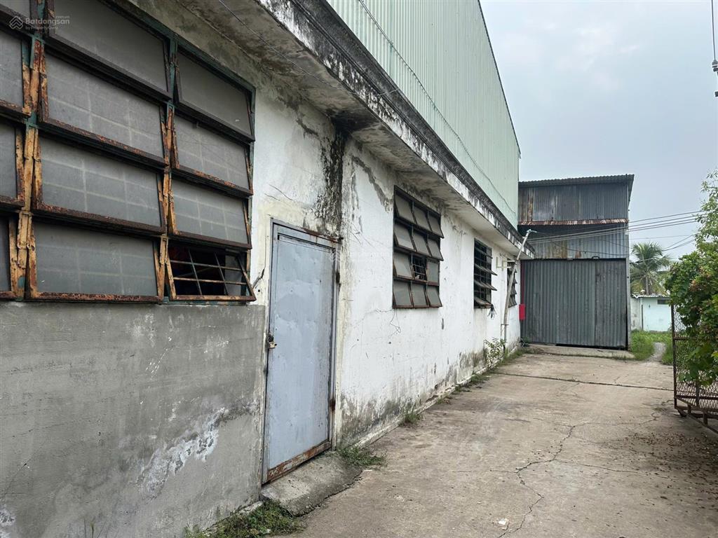 Cho thuê kho xưởng bình chánh 1000m2, có pccc, giá 50tr/tháng