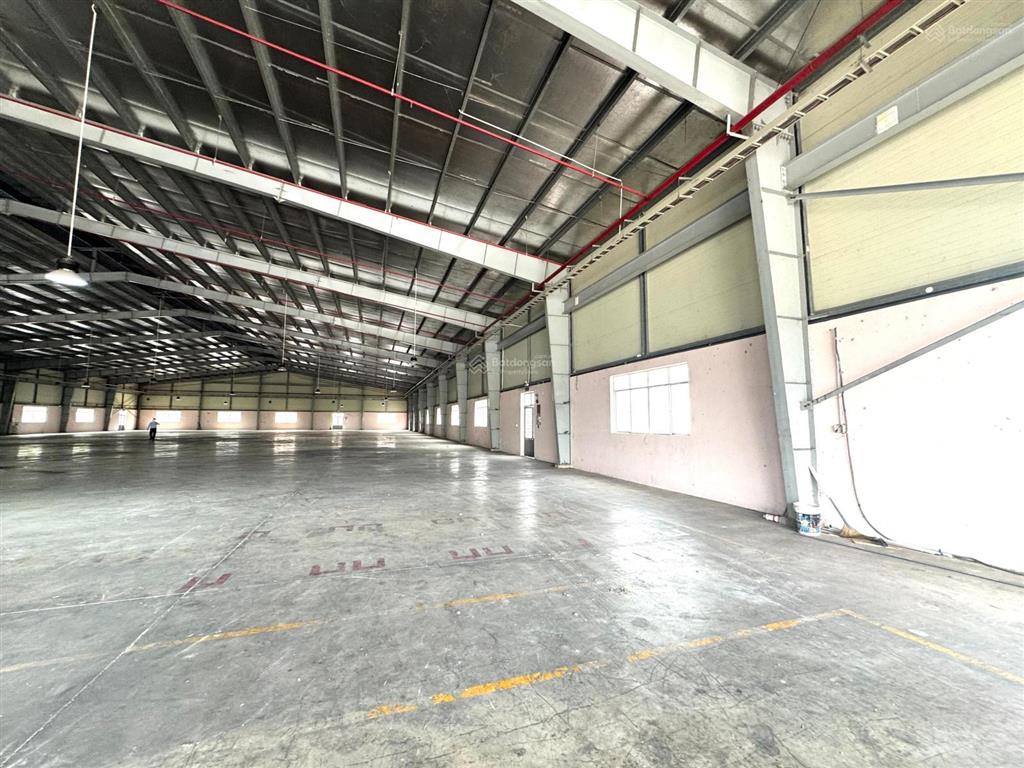 Cho thuê xưởng kcn châu đức 3.200m2 xưởng, pccc tự động, gần cảng cái mép, giá 91.000 vnd/m/tháng