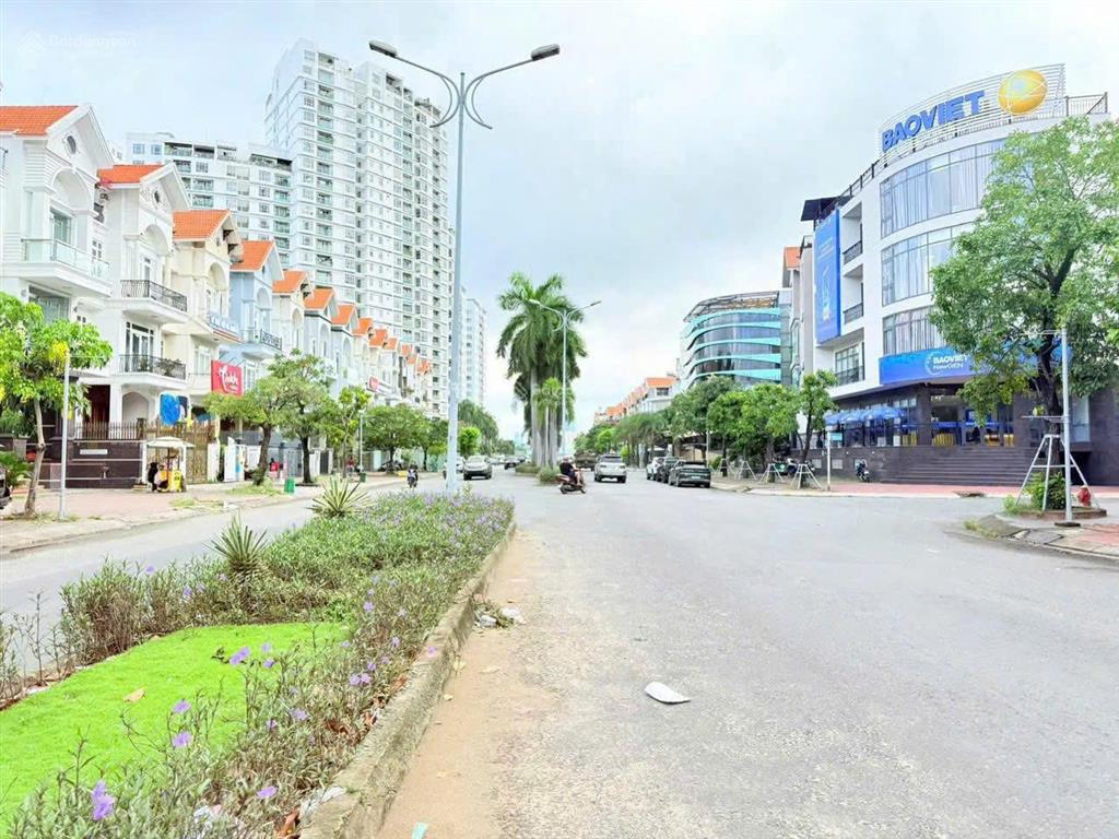 Cho thuê nhà mt khu đô thị him lam kênh tẻ q7, giá 65 triệu, dt 100m2, giá rẻ  0777 789 ***