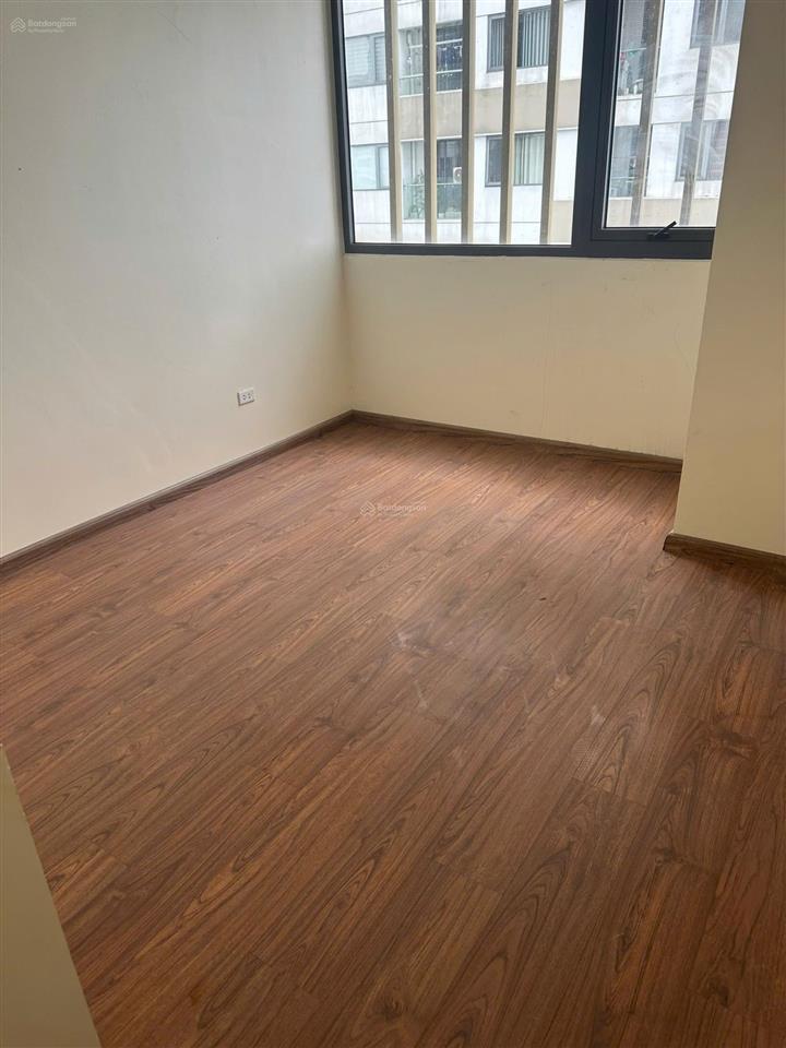 Bán căn hộ 4pn, 3wc tại n04b ngoại giao đoàn, giá siêu hời 108 triệu/m2, 151m2