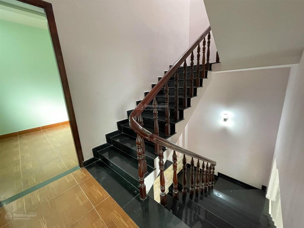 Cho thuê phòng trọ quận 7, 15m2 máy lạnh, tủ quần áo, máy giặt, bếp...ưu tiên nữ nvvp  sinh viên