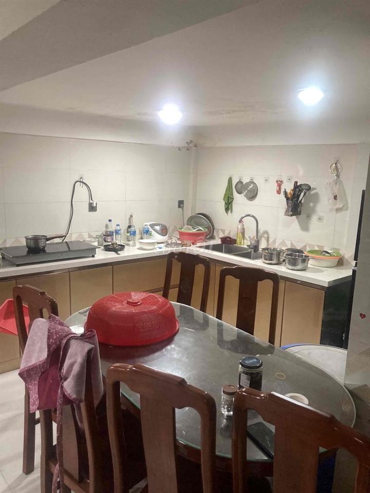 cho thuê nhà mặt phố 5 tầng