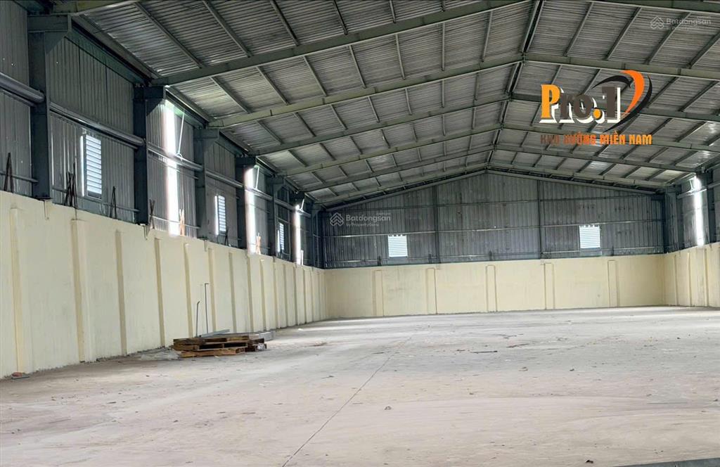 Cho thuê xưởng 1400m2 gần kcn long thành, đồng nai