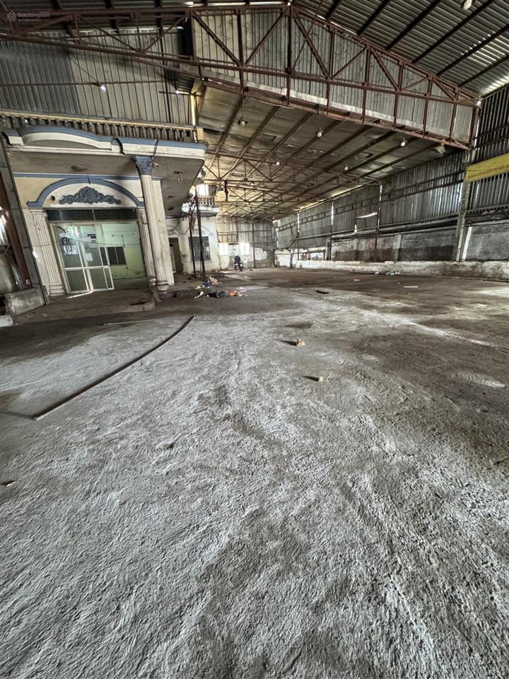 Cho thuê mặt bằng kho xưởng 700m2 gần cổng 11 biên hòa, đồng nai