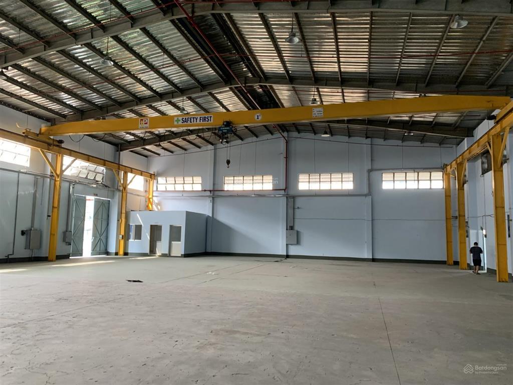 Cho thuê xưởng 2500m2 trong kcn hố nai, giá rẻ tp biên hòa, đồng nai
