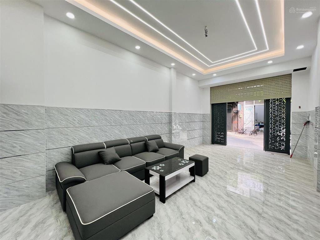 Giá tốt 5,95 tỷ nhà 3 tầng mới xây 58m2 khu đồng bộ đường tân kỳ tân quý giáp tân phú