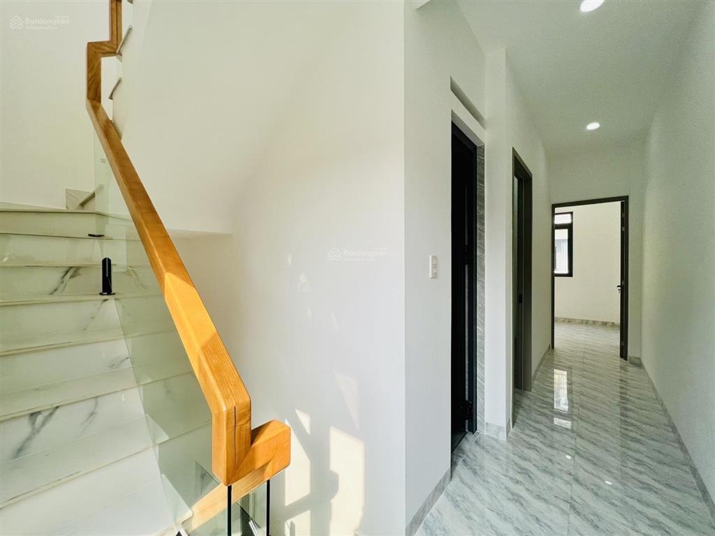 Giá tốt 5,95 tỷ nhà 3 tầng mới xây 58m2 khu đồng bộ đường tân kỳ tân quý giáp tân phú