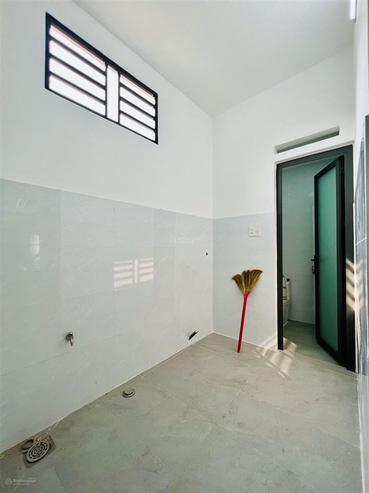 Giá tốt 5,95 tỷ nhà 3 tầng mới xây 58m2 khu đồng bộ đường tân kỳ tân quý giáp tân phú