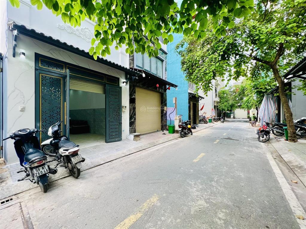 Giá tốt 5,95 tỷ nhà 3 tầng mới xây 58m2 khu đồng bộ đường tân kỳ tân quý giáp tân phú