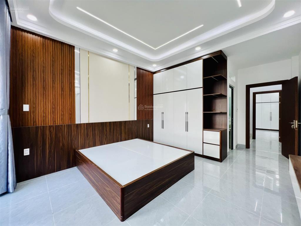 Dãy nhà cao cấp khu đồng bộ đ. kinh dương vương gần aeon tên lửa 60m2 x 5 tầng 7,56 tỷ shr