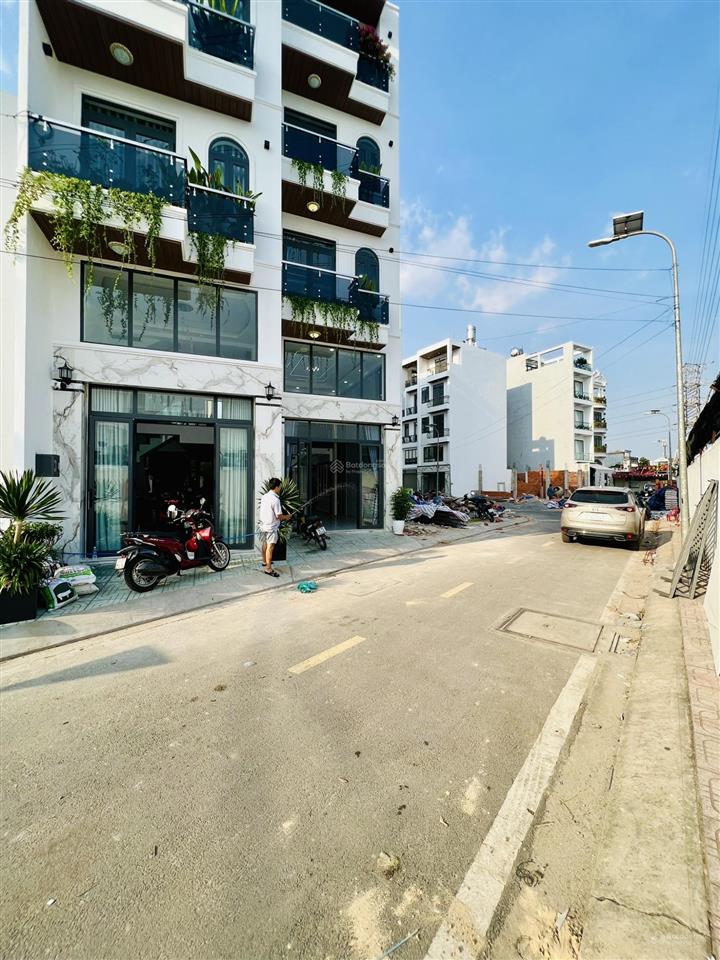 Dãy nhà cao cấp khu đồng bộ đ. kinh dương vương gần aeon tên lửa 60m2 x 5 tầng 7,56 tỷ shr