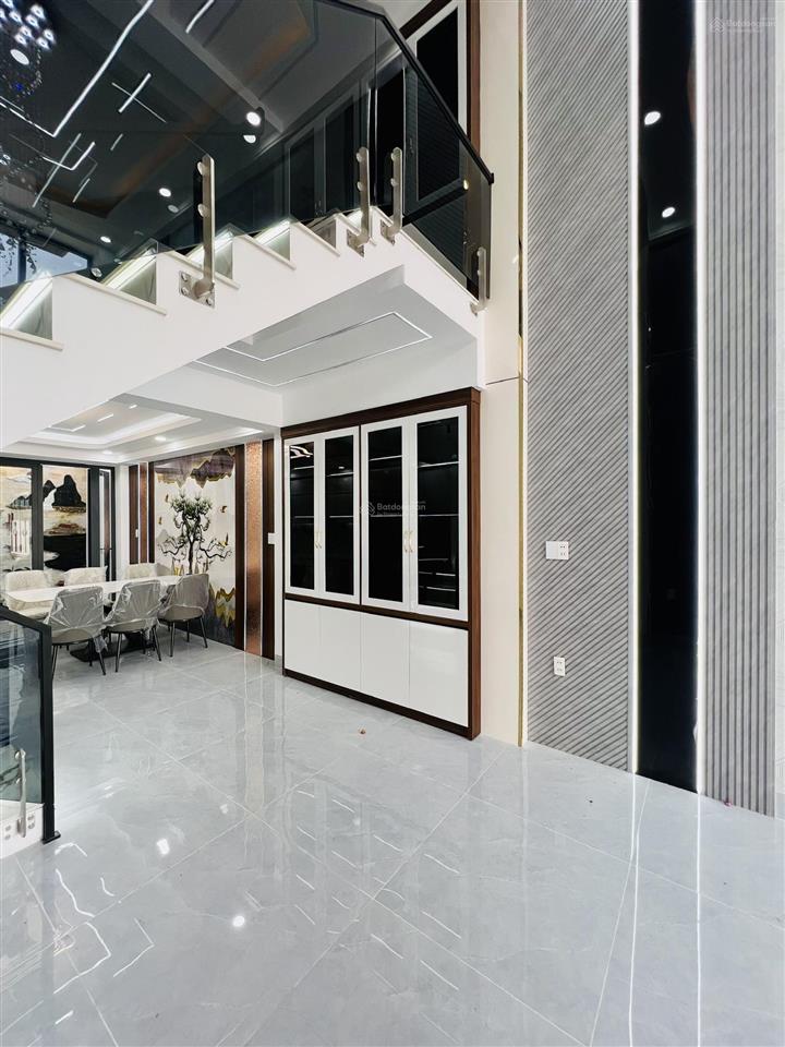 Dãy nhà cao cấp khu đồng bộ đ. kinh dương vương gần aeon tên lửa 60m2 x 5 tầng 7,56 tỷ shr