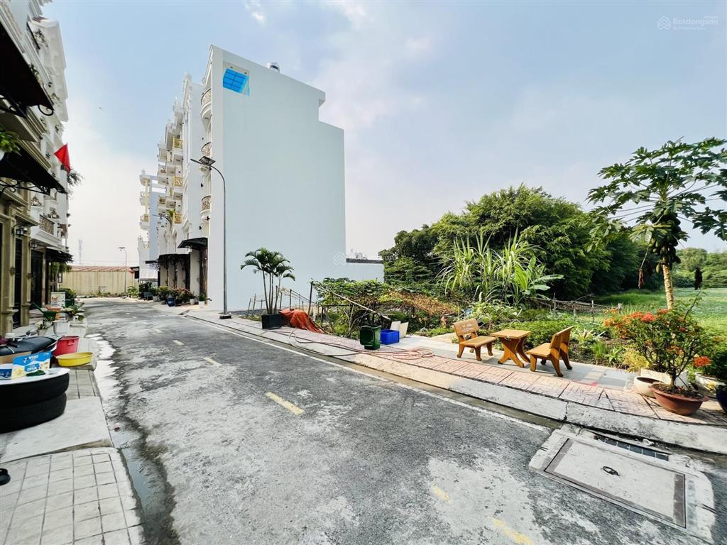 Bán đất bình tân 3 mặt tiền 59m2 khu phân lô đường bình thành giá tốt 3,85 tỷ shr