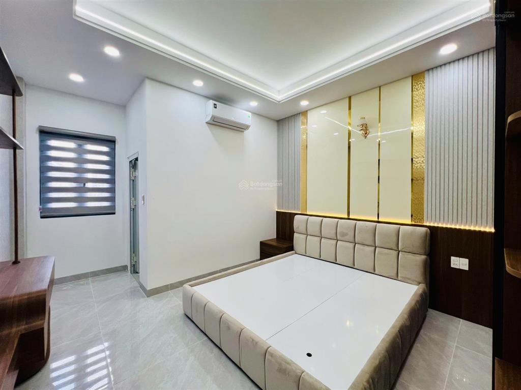Nhà đẹp  bán nhà bình tân 5 tầng có thang máy chợ gò xoài hxh giáp tân phú, 64m2, 8,9 tỷ