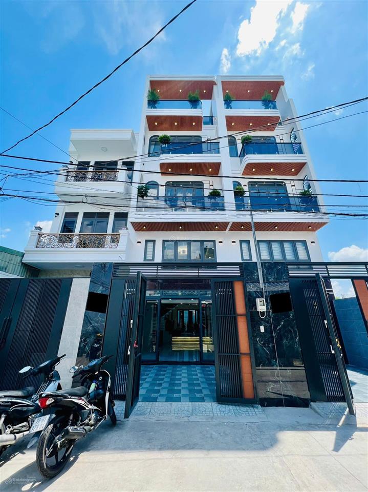 Giá tốt 96tr/m2, bán nhà bình tân đẹp mới xây 5 tầng, đường số 3, giáp tân phú, 84m2, 8,1 tỷ