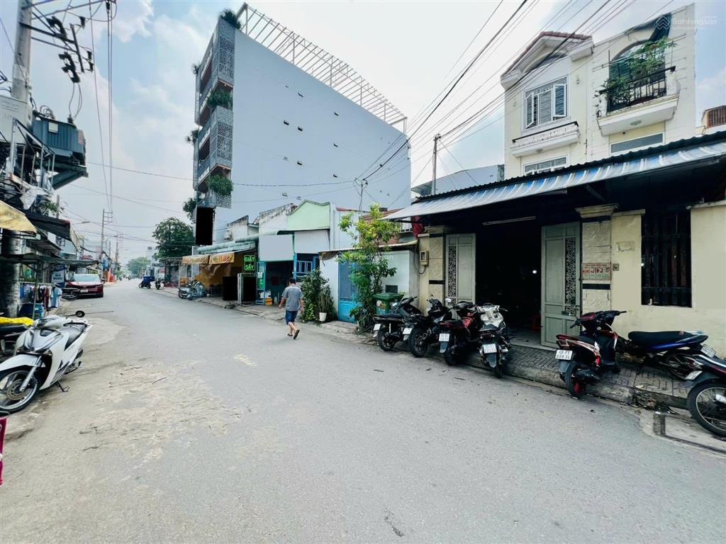 Bán nhà bình tân, mặt tiền đường số 3 giáp tân phú 6x21m x 3 tầng, giá tốt 12 tỷ