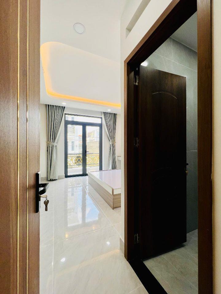 Bán Nhà Bình Tân Mới Xây Chợ Gò Xoài Giáp Tân Phú 68m2 x 5 Tầng Giá Tốt 8,3 Tỷ