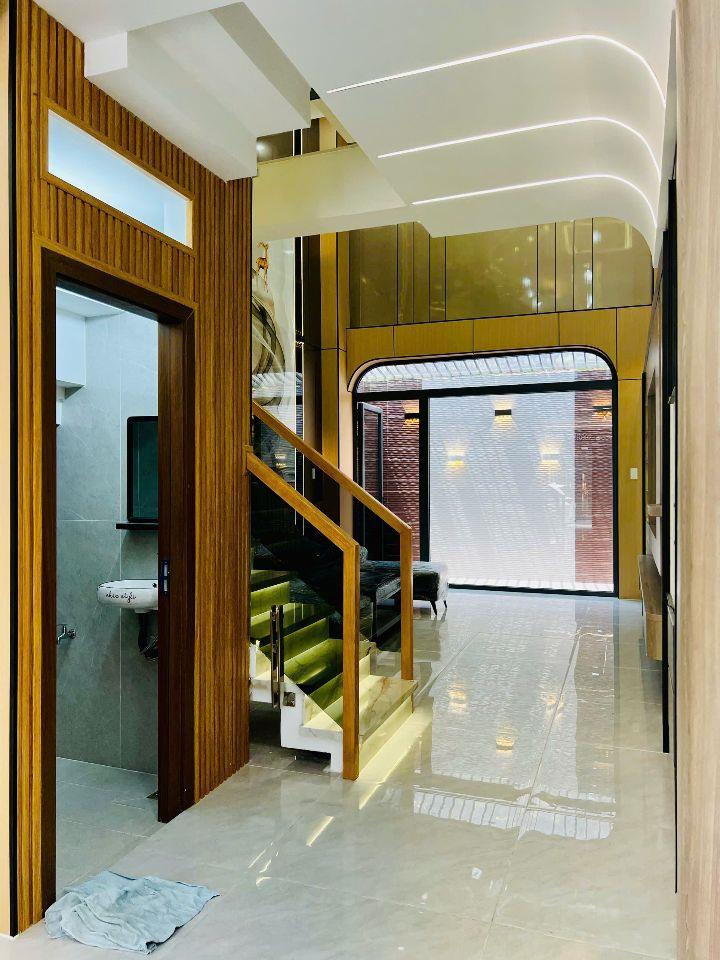 Bán Nhà Bình Tân Mới Xây Chợ Gò Xoài Giáp Tân Phú 68m2 x 5 Tầng Giá Tốt 8,3 Tỷ
