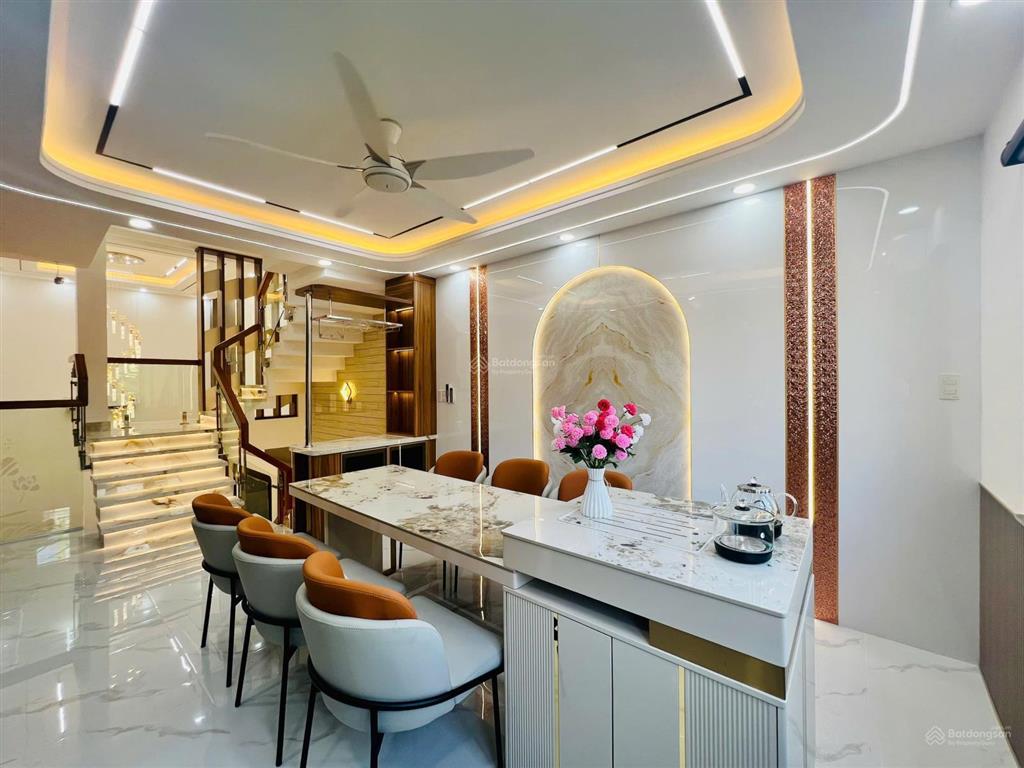 Bán nhà bình tân, mới xây hương lộ 2, gần bốn xã, 60m2 x 5 tầng, giá tốt 7,65 tỷ