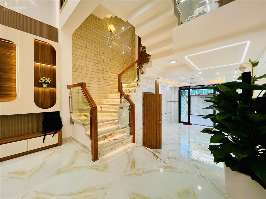 Bán nhà bình tân, mới xây hương lộ 2, gần bốn xã, 60m2 x 5 tầng, giá tốt 7,65 tỷ