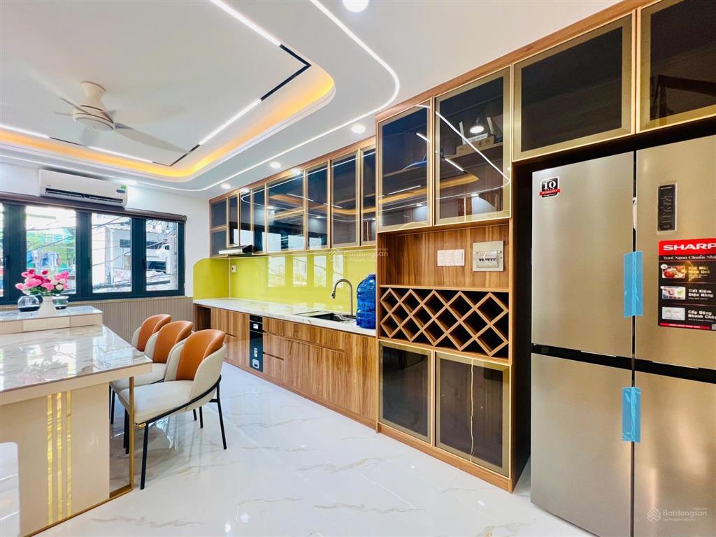 Bán nhà bình tân, mới xây hương lộ 2, gần bốn xã, 60m2 x 5 tầng, giá tốt 7,65 tỷ