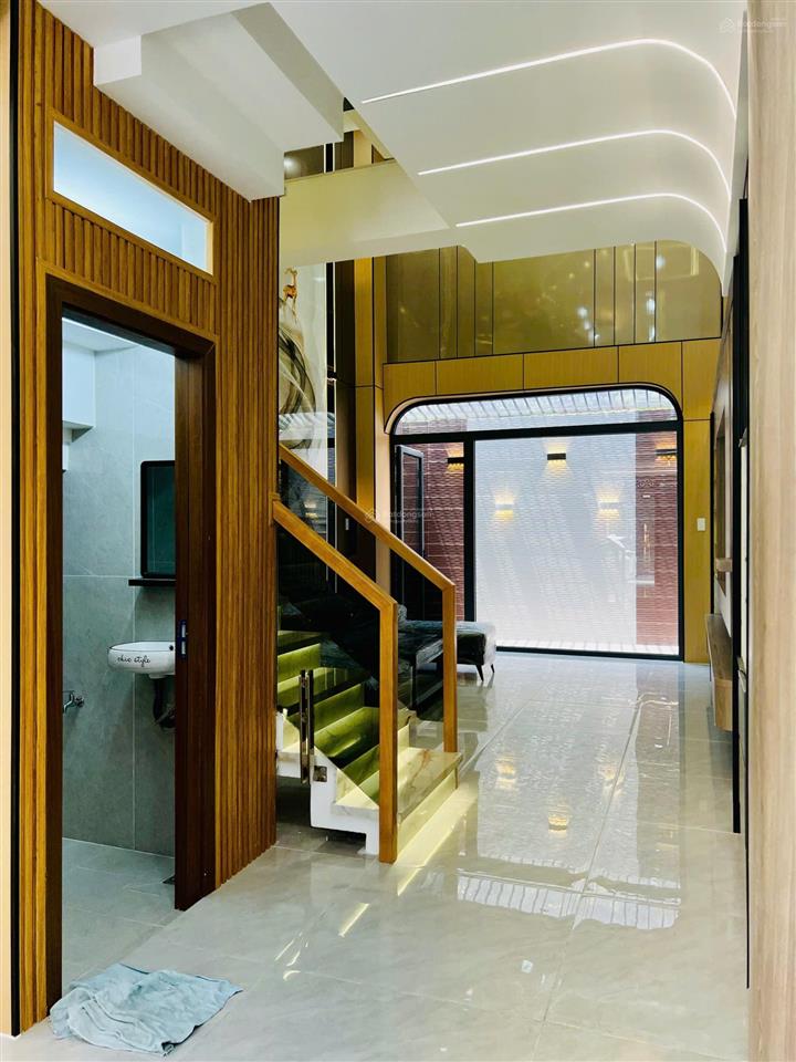 Bán nhà bình tân mới xây chợ gò xoài, giáp tân phú, 68m2 x 5 tầng, giá tốt 7 tỷ