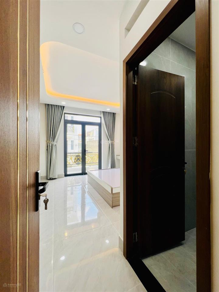 Bán nhà bình tân mới xây chợ gò xoài, giáp tân phú, 68m2 x 5 tầng, giá tốt 7 tỷ