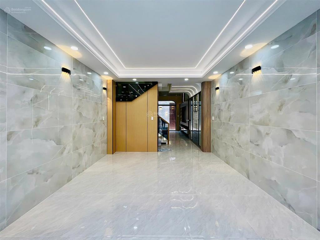 Bán nhà bình tân mới xây chợ gò xoài, giáp tân phú, 68m2 x 5 tầng, giá tốt 7 tỷ