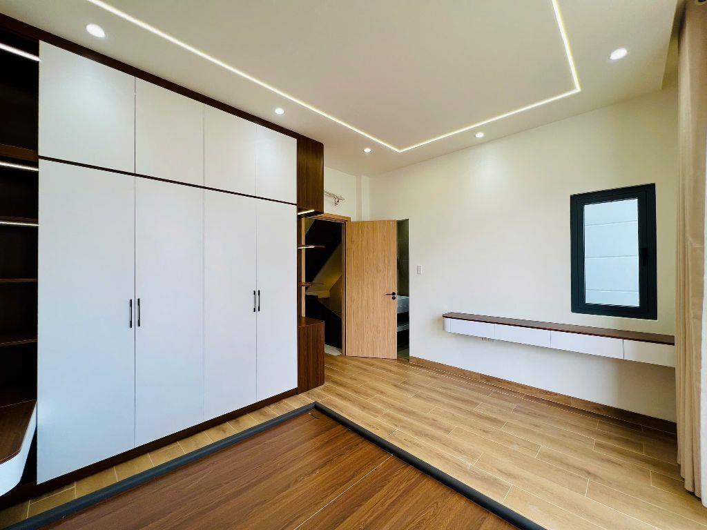 Úi Nhà Đẹp!!! 79m2 x 4 Tầng Full Nội Thất Giá Tốt 7,2 Tỷ Đường Ấp Chiến Lược Sát Tân Phú