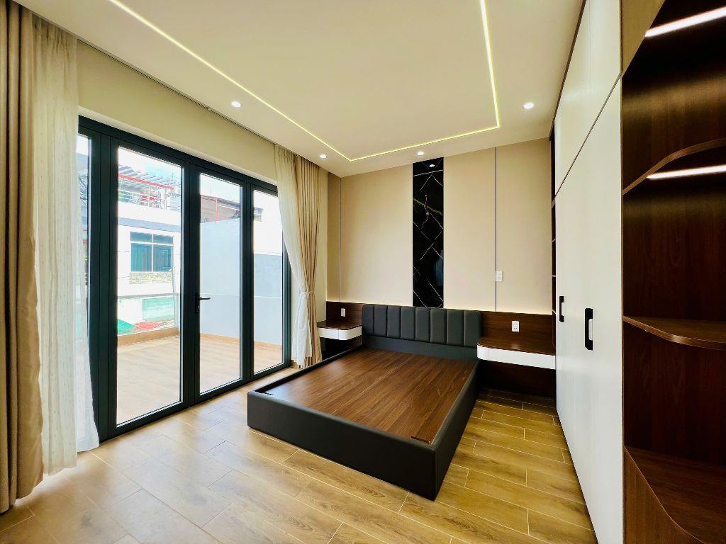 Úi Nhà Đẹp!!! 79m2 x 4 Tầng Full Nội Thất Giá Tốt 7,2 Tỷ Đường Ấp Chiến Lược Sát Tân Phú