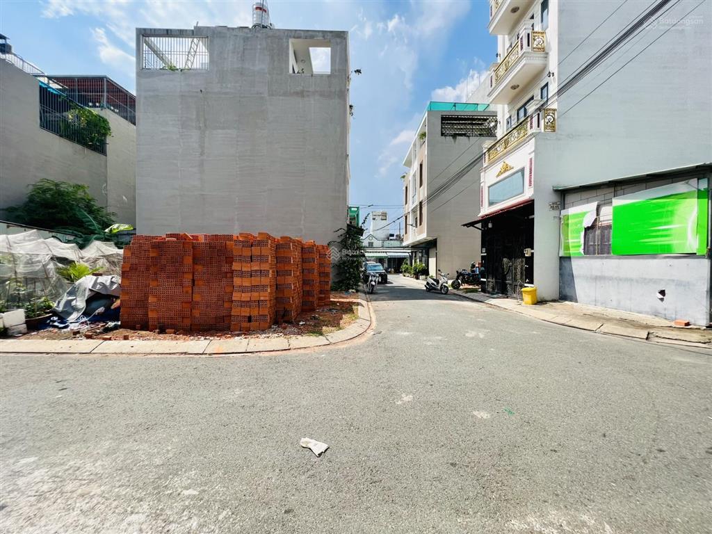 Hàng hiếm đất 2 mặt tiền khu phân lô sát aeon tân phú đường số 7, 61.3m2 giá tốt 6 tỷ, shr