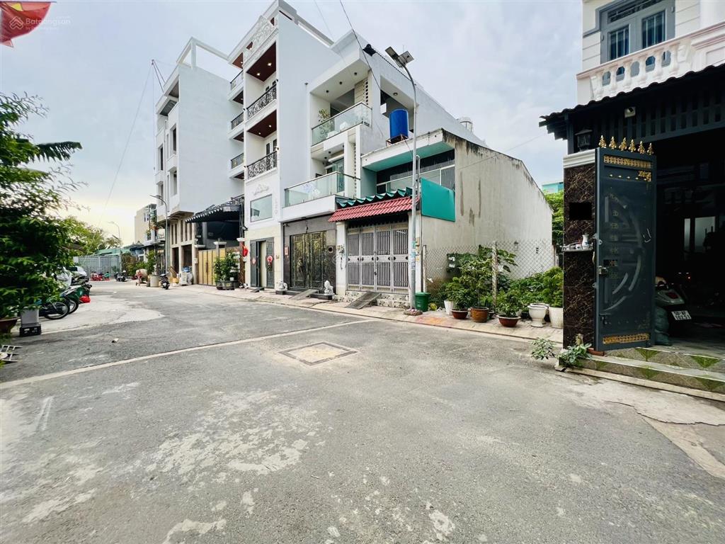 Hàng hiếm đất xây chdv khu phân lô đường 18b sát chợ gò xoài lê văn quới, 96m2, giá tốt 6.85 tỷ shr