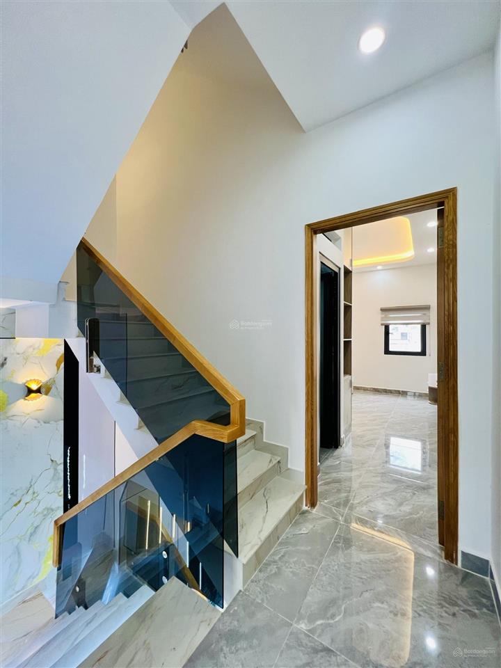 Bán nhà bình tân mới xây đường 18b chợ gò xoài, giáp tân phú, 52m2 x 5 tầng, giá tốt 6,5 tỷ