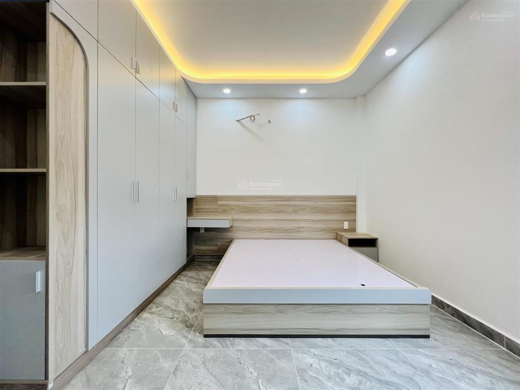 Bán nhà bình tân mới xây đường 18b chợ gò xoài, giáp tân phú, 52m2 x 5 tầng, giá tốt 6,5 tỷ