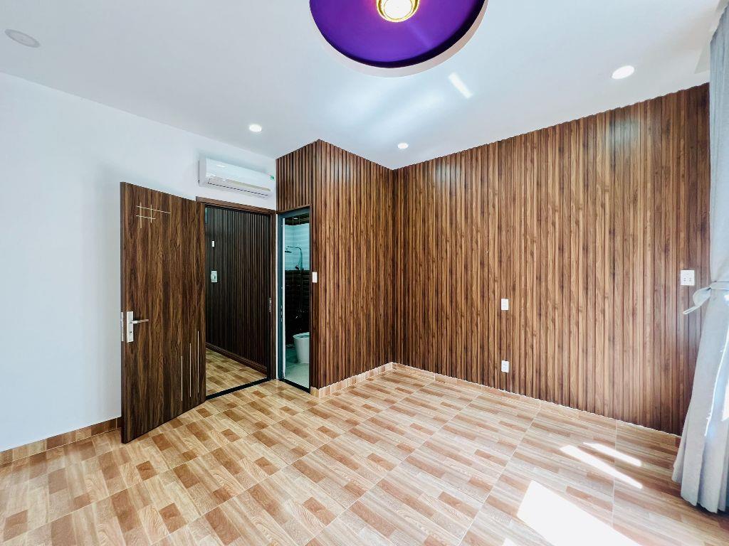 Giá Tốt Nhà Khu Đồng Bộ Đ. Tân Kỳ Tân Quý Gần Aeon 53m2 x5 Tầng Xây Tâm Huyết Chỉ 6,7 Tỷ SHR