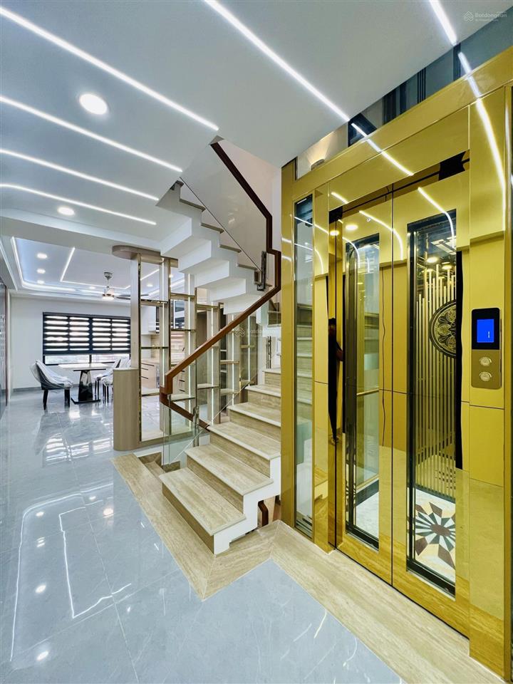 Giá tốt nhà mới đẹp hiện đại 5 tầng thang máy 73m2 chỉ 8,4 tỷ đường hương lộ 2 shr gần tên lửa