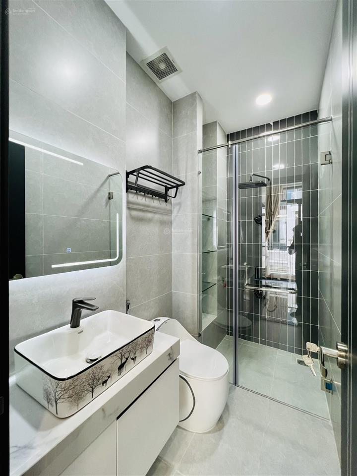 Mẫu mới nhất 2026 nhà đẹp 5 tầng 57m2, chỉ 7,4 tỷ khu đồng bộ đ. hương lộ 2 shr gần bốn xã